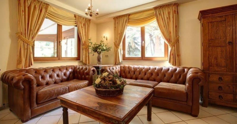 Garni-Hotel Kranich Poczdam Zewnętrze zdjęcie