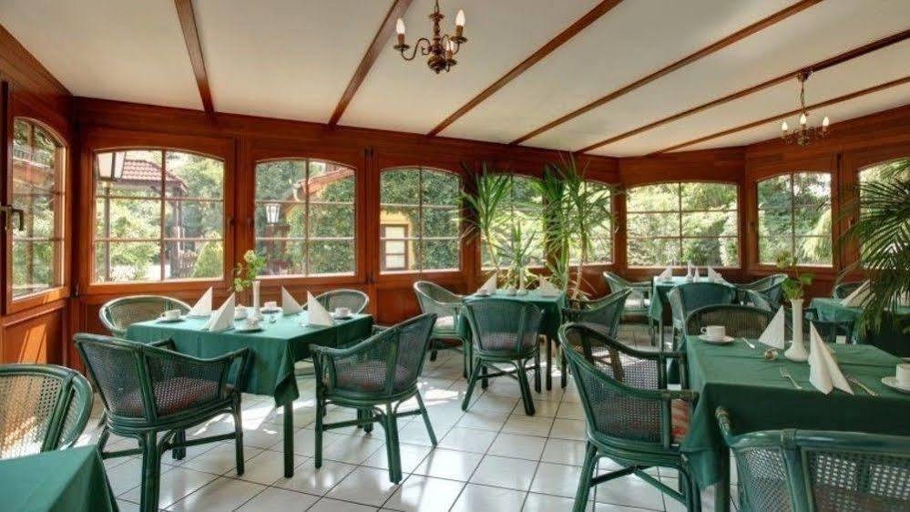 Garni-Hotel Kranich Poczdam Zewnętrze zdjęcie